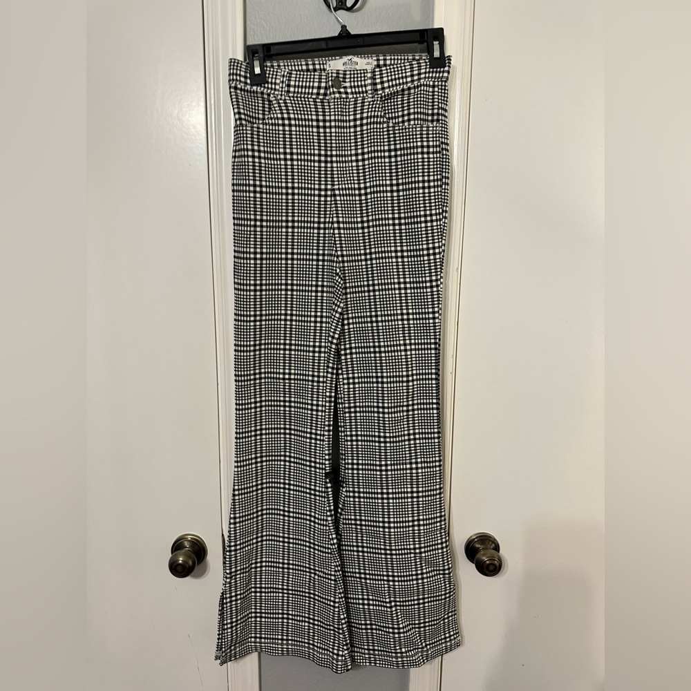 Hollister plaid pants